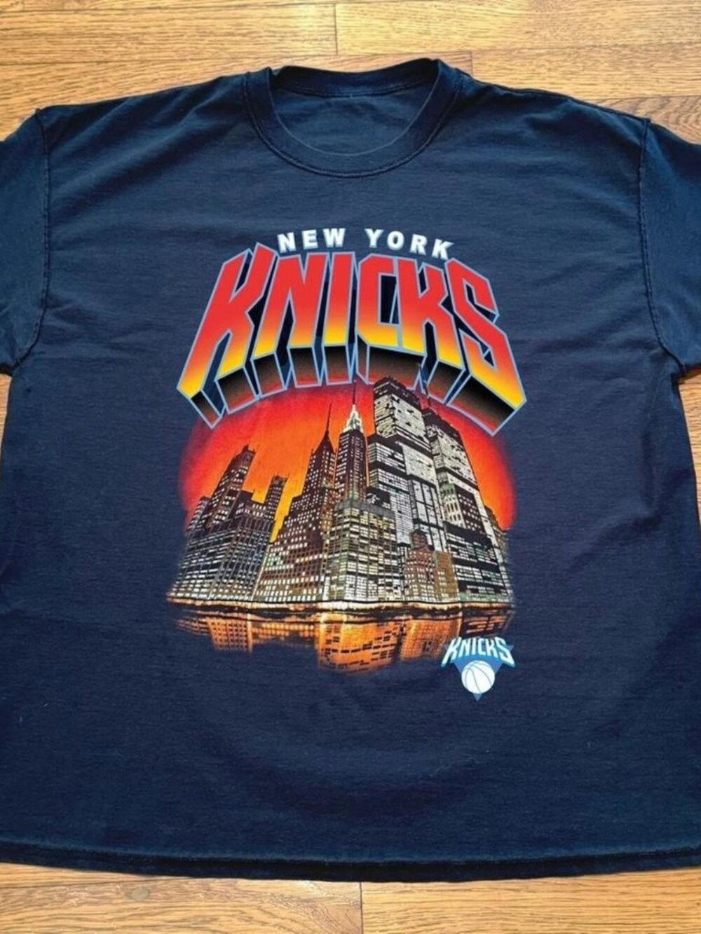 New York Knicks shirt black